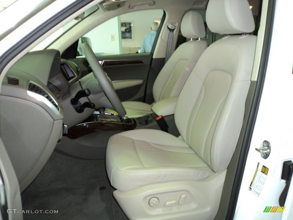 Cardamom Beige Interior 2011 Audi Q5 3.2 quattro Photo #52252723