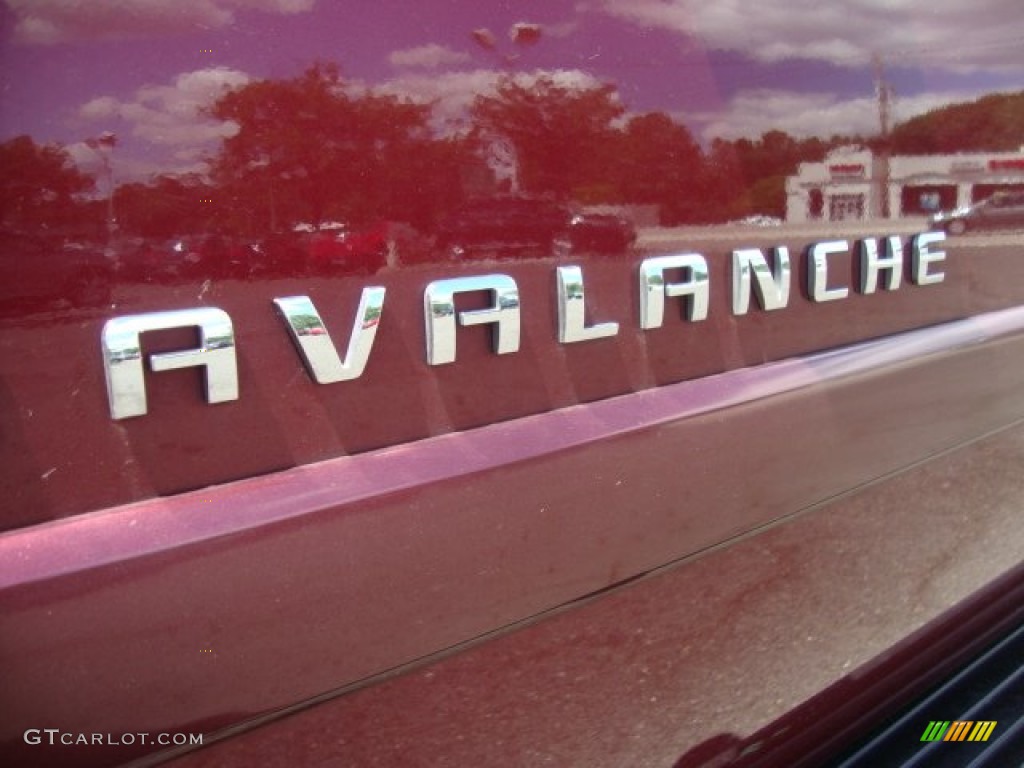 2008 Chevrolet Avalanche LTZ 4x4 Marks and Logos Photo #52253239