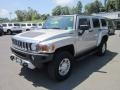 2008 Limited Ultra Silver Metallic Hummer H3   photo #3