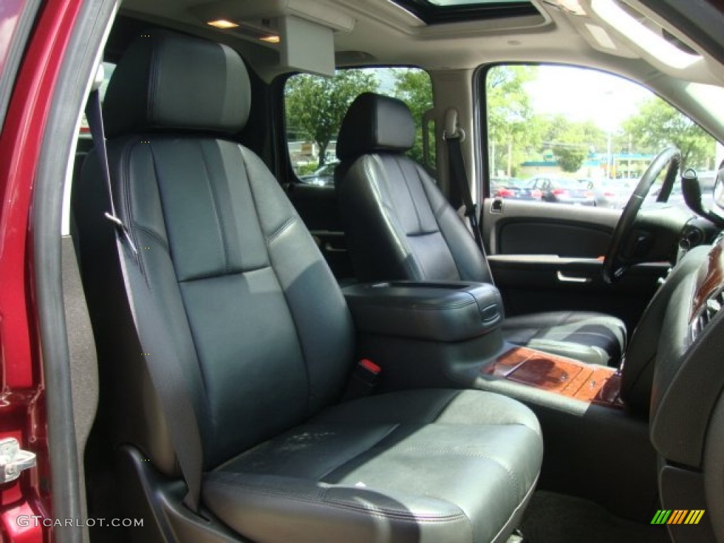 2008 Avalanche LTZ 4x4 - Deep Ruby Red Metallic / Ebony photo #36