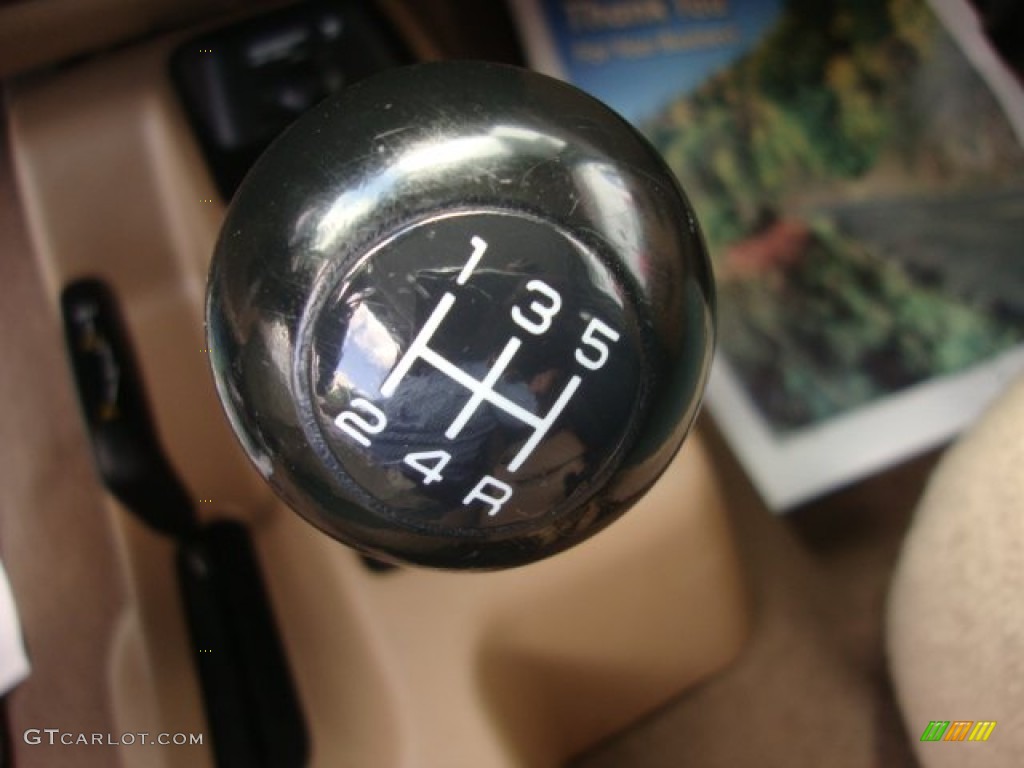 2002 Jeep Wrangler Sahara 4x4 5 Speed Manual Transmission Photo #52254073