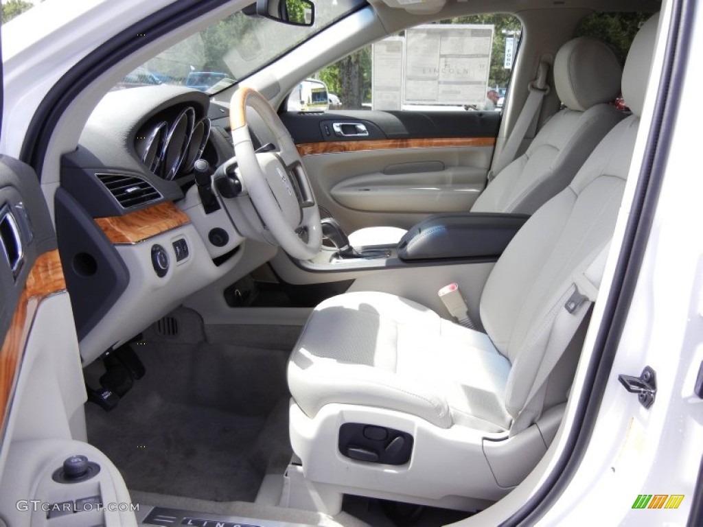 Light Stone Interior 2011 Lincoln MKT FWD Photo #52256557