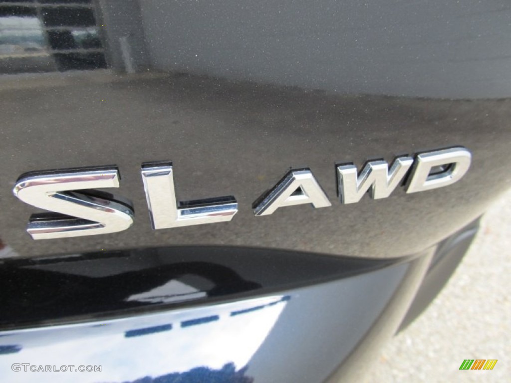 2011 Juke SL AWD - Sapphire Black / Black/Red w/Silver Trim photo #13