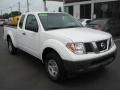 2008 Avalanche White Nissan Frontier SE King Cab  photo #1