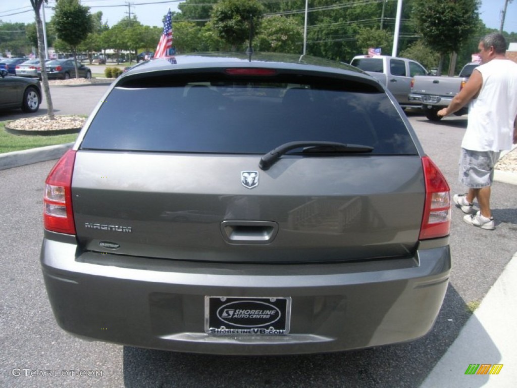 2008 Magnum  - Dark Titanium Metallic / Dark Khaki/Light Graystone photo #4