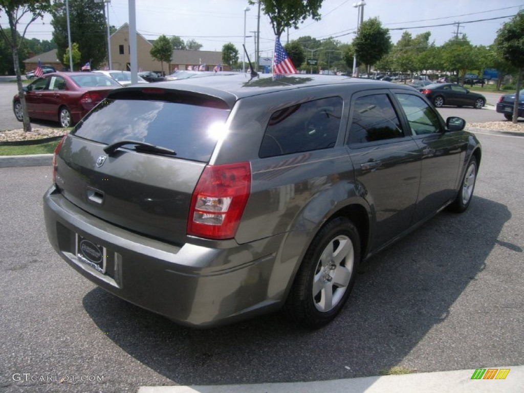 2008 Magnum  - Dark Titanium Metallic / Dark Khaki/Light Graystone photo #5