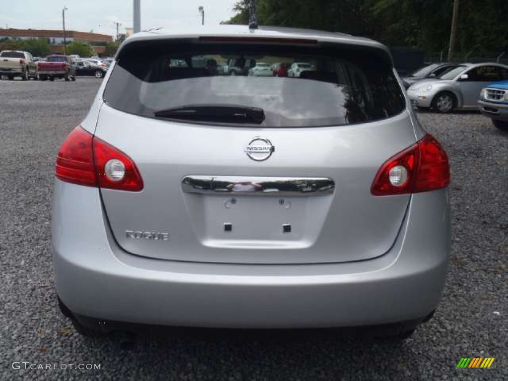 2011 Rogue S - Silver Ice Metallic / Black photo #4