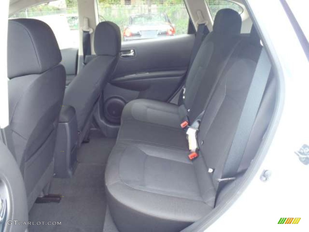 2011 Rogue S - Silver Ice Metallic / Black photo #11