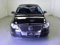 Deep Black - Passat Turbo Sedan Photo No. 2