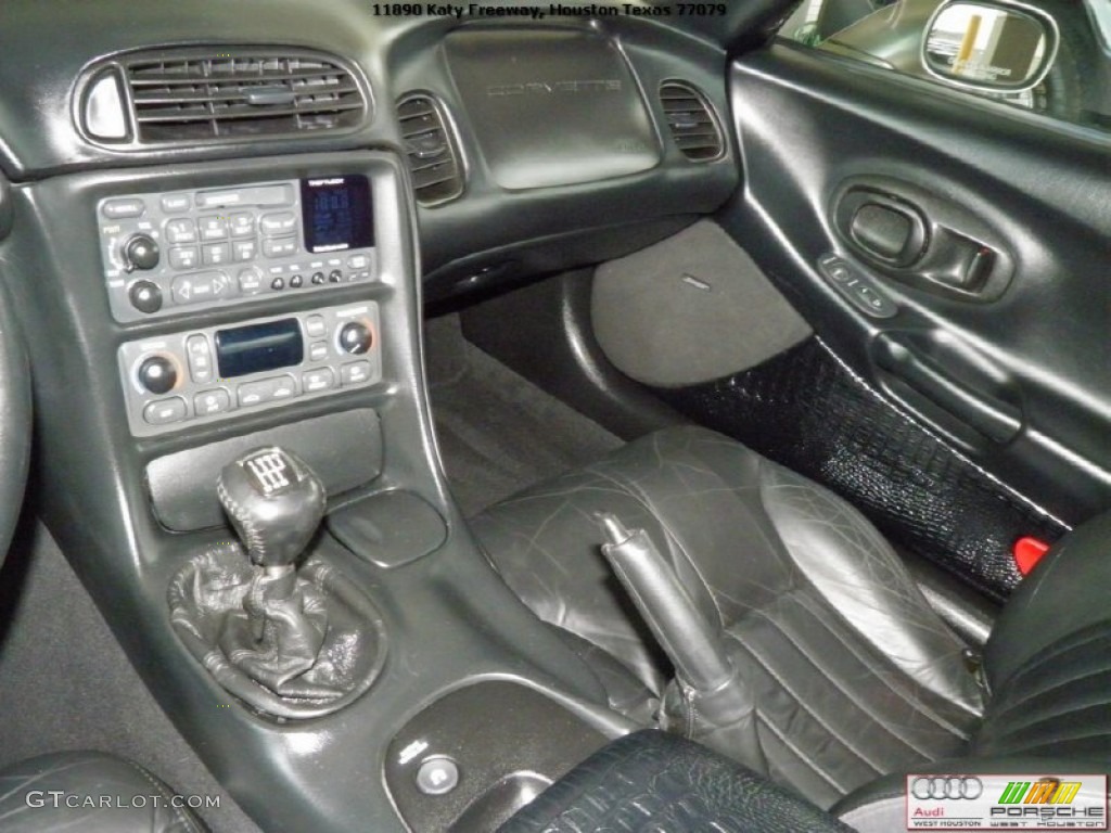 2000 Chevrolet Corvette Coupe 6 Speed Manual Transmission Photo #52260139