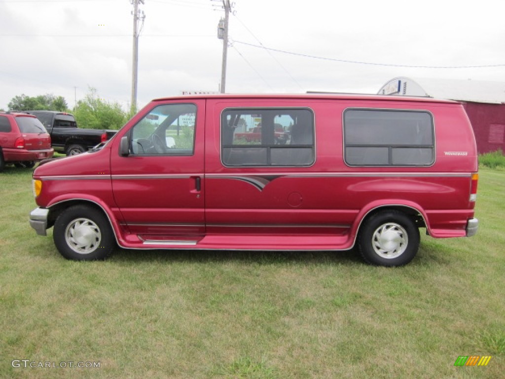 1994 Econoline E150 Passenger Conversion Van - Electric Current Red Metallic / Gray photo #12