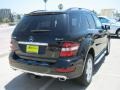 Black - ML 350 4Matic Photo No. 4