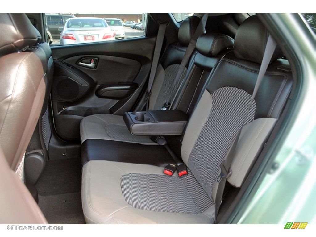 Taupe Interior 2010 Hyundai Tucson Limited AWD Photo #52261966
