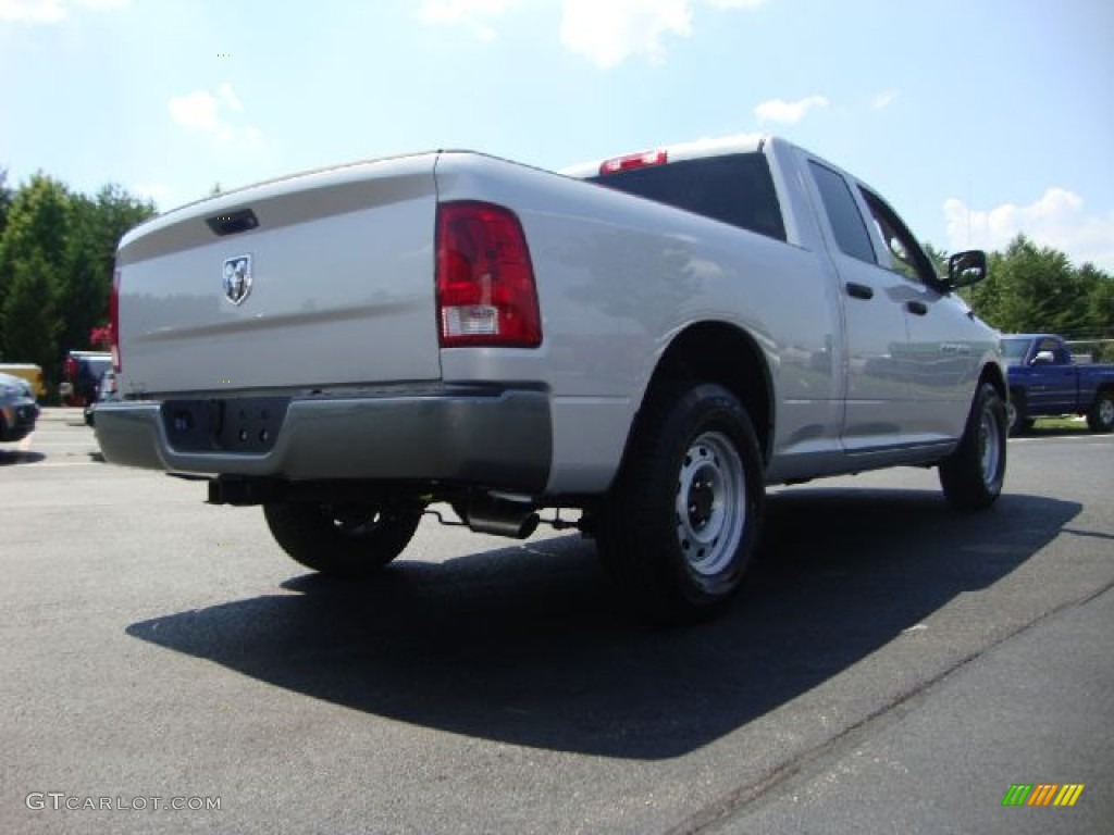 2011 Ram 1500 ST Quad Cab - Bright Silver Metallic / Dark Slate Gray/Medium Graystone photo #3