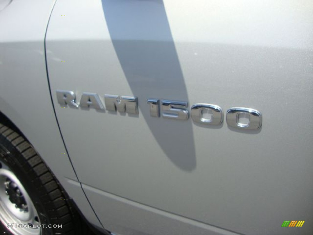 2011 Ram 1500 ST Quad Cab - Bright Silver Metallic / Dark Slate Gray/Medium Graystone photo #16
