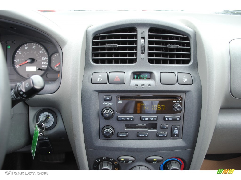 2003 Hyundai Santa Fe GLS 4WD Controls Photo #52263991