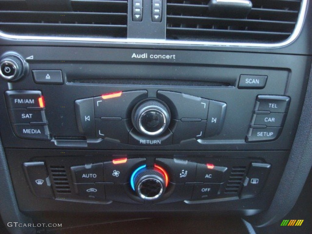 2010 Audi A5 2.0T quattro Coupe Controls Photo #52264894