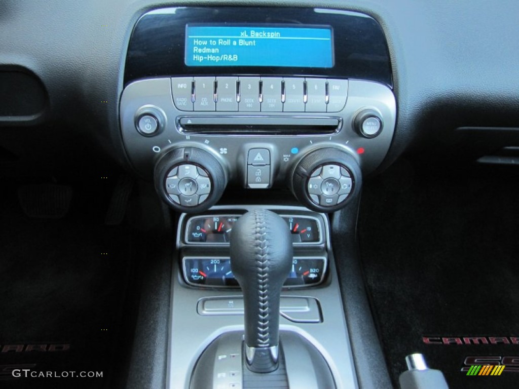 2010 Chevrolet Camaro SS/RS Coupe Controls Photo #52267714