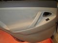Desert Sand Metallic - Camry LE Photo No. 19