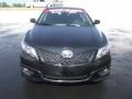 Black - Camry SE Photo No. 2
