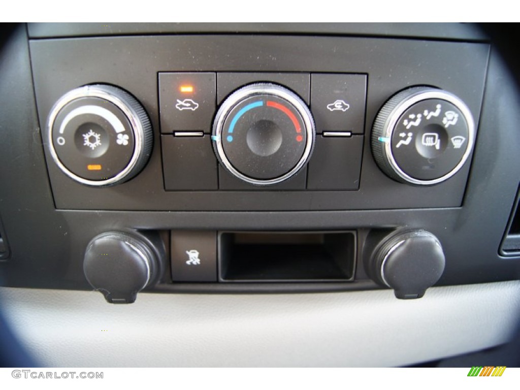 2011 GMC Sierra 1500 SLE Regular Cab Controls Photos
