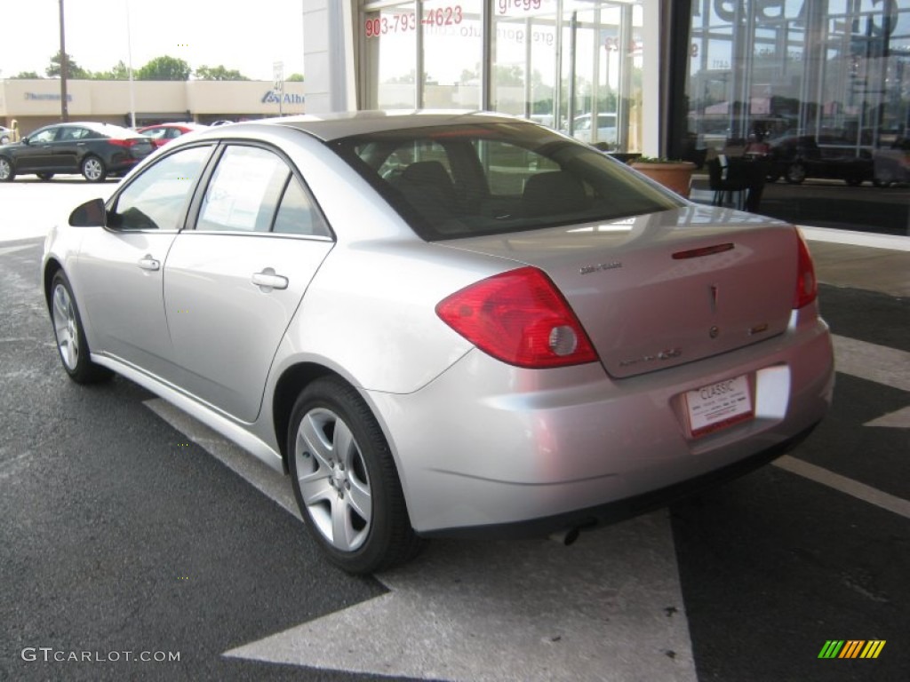 2010 G6 Sedan - Quicksilver Metallic / Ebony photo #3