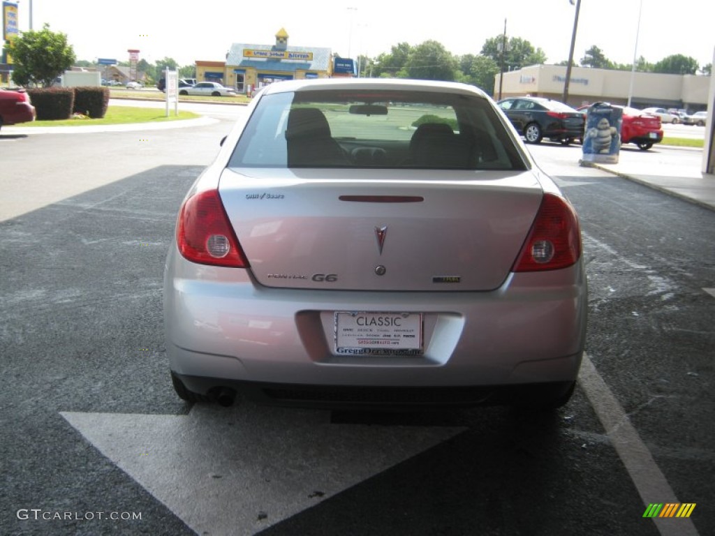 2010 G6 Sedan - Quicksilver Metallic / Ebony photo #4