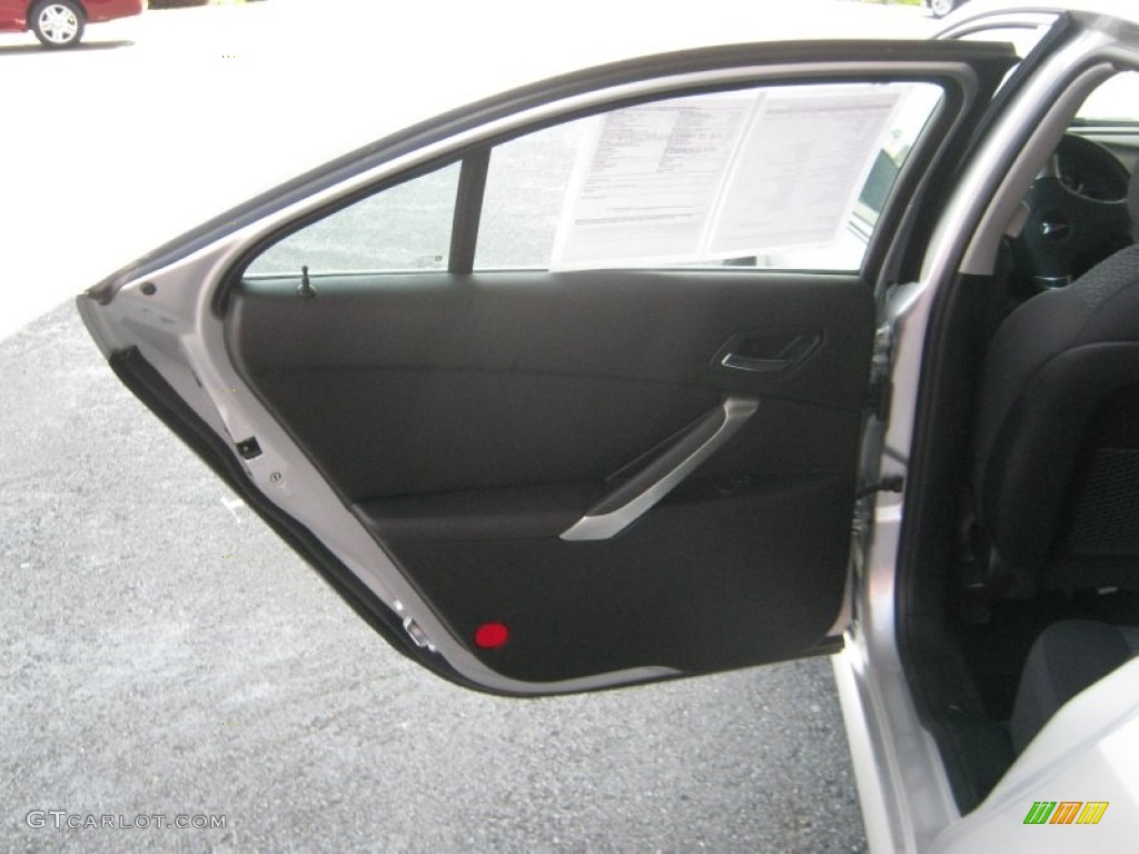 2010 G6 Sedan - Quicksilver Metallic / Ebony photo #18