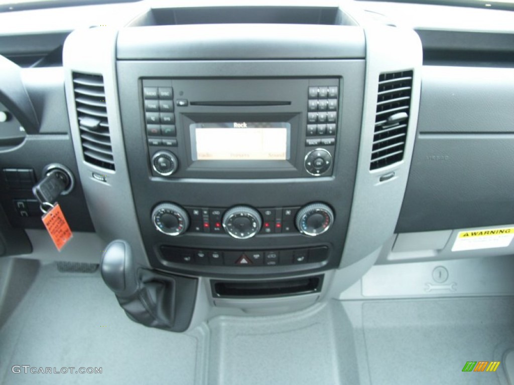 2011 Mercedes-Benz Sprinter 2500 High Roof Passenger Van Controls Photos
