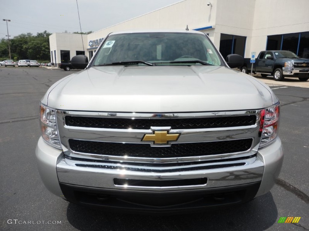 2011 Silverado 1500 LS Extended Cab 4x4 - Sheer Silver Metallic / Dark Titanium photo #2