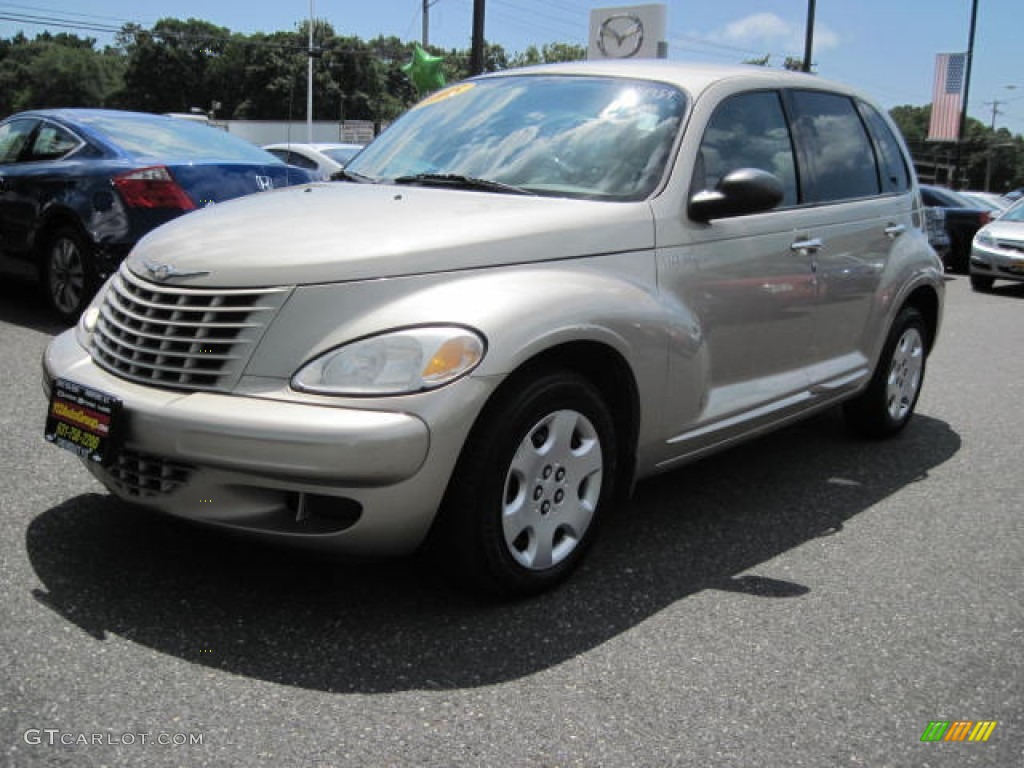 2005 PT Cruiser Touring - Linen Gold Metallic Pearl / Taupe/Pearl Beige photo #1