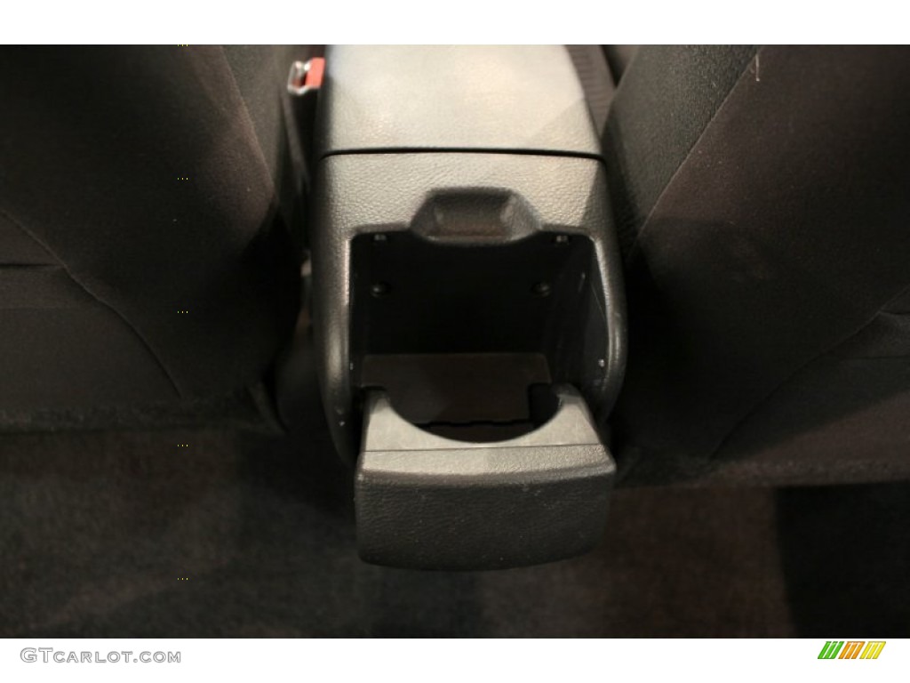 2010 Yaris Sedan - Pacific Blue Metallic / Dark Charcoal photo #16