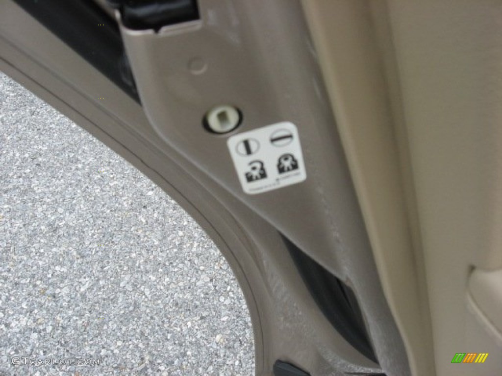 2006 STS V6 - Sand Storm / Cashmere photo #23