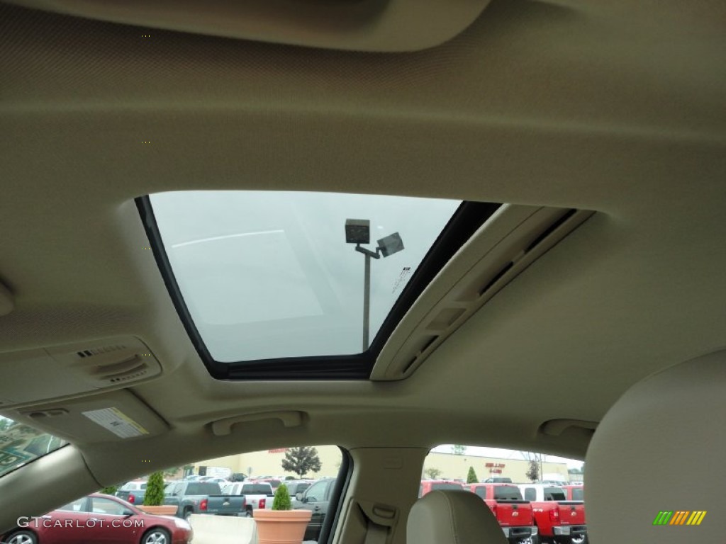 2011 Buick Regal CXL Sunroof Photo #52280594