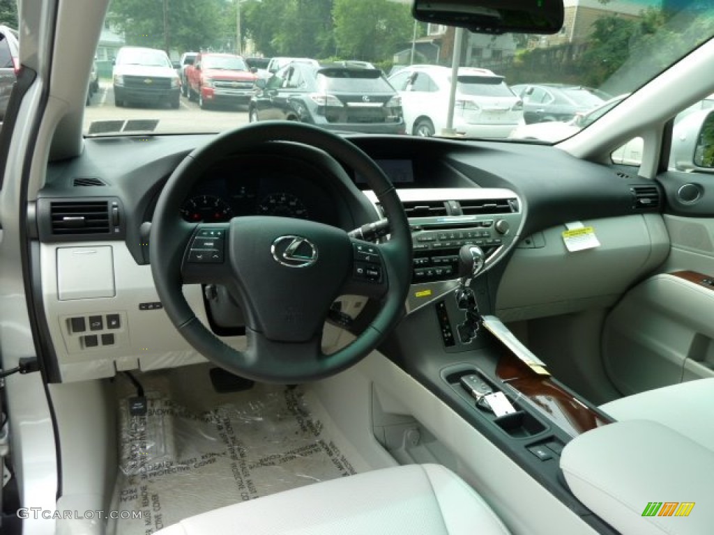 Light Gray Interior 2011 Lexus RX 350 Photo #52281479