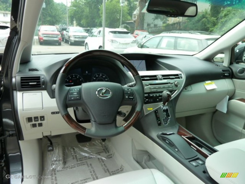 Light Gray Interior 2011 Lexus RX 350 AWD Photo #52281755