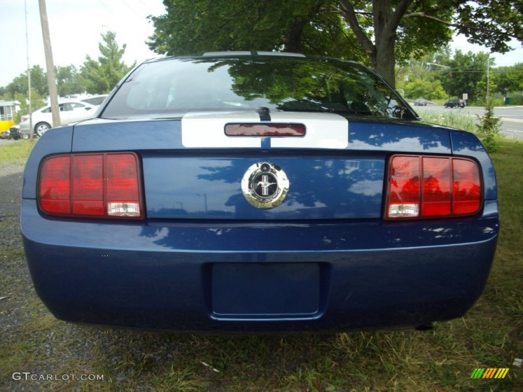 2007 Mustang V6 Premium Coupe - Vista Blue Metallic / Black/Dove Accent photo #5