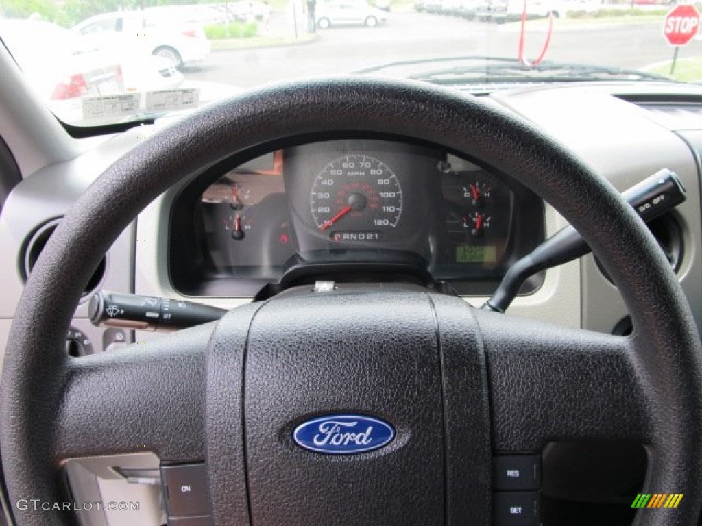 2006 F150 STX SuperCab 4x4 - Black / Medium Flint photo #13