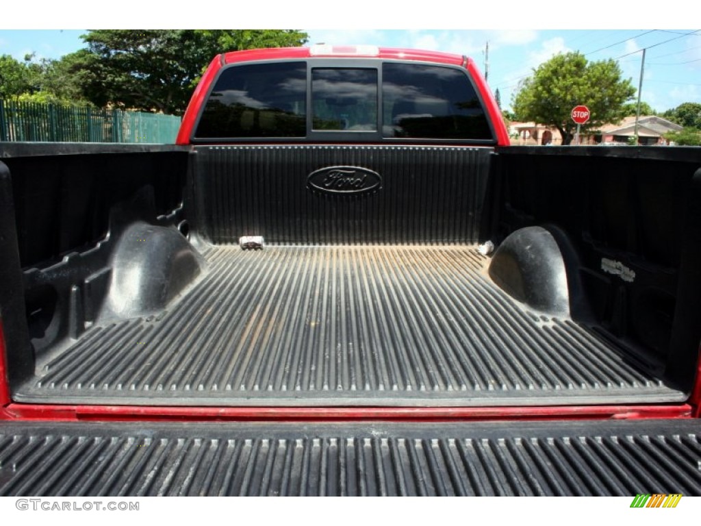 2004 F150 Lariat SuperCab 4x4 - Bright Red / Tan photo #81