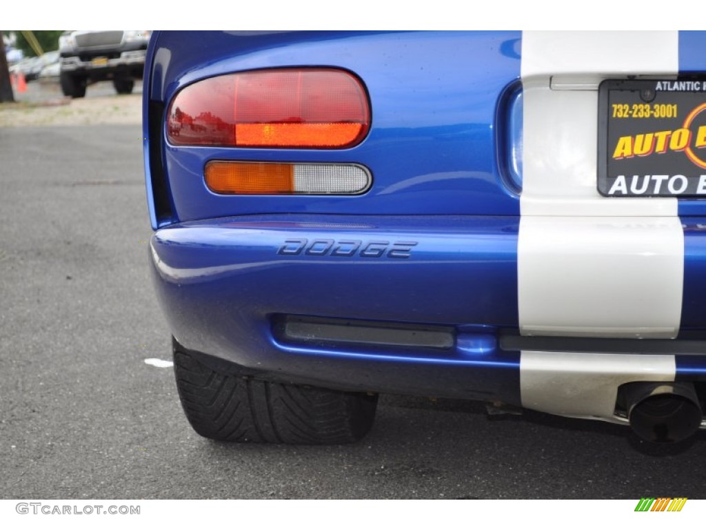 1996 Viper GTS - GTS Blue Pearl / Black photo #22