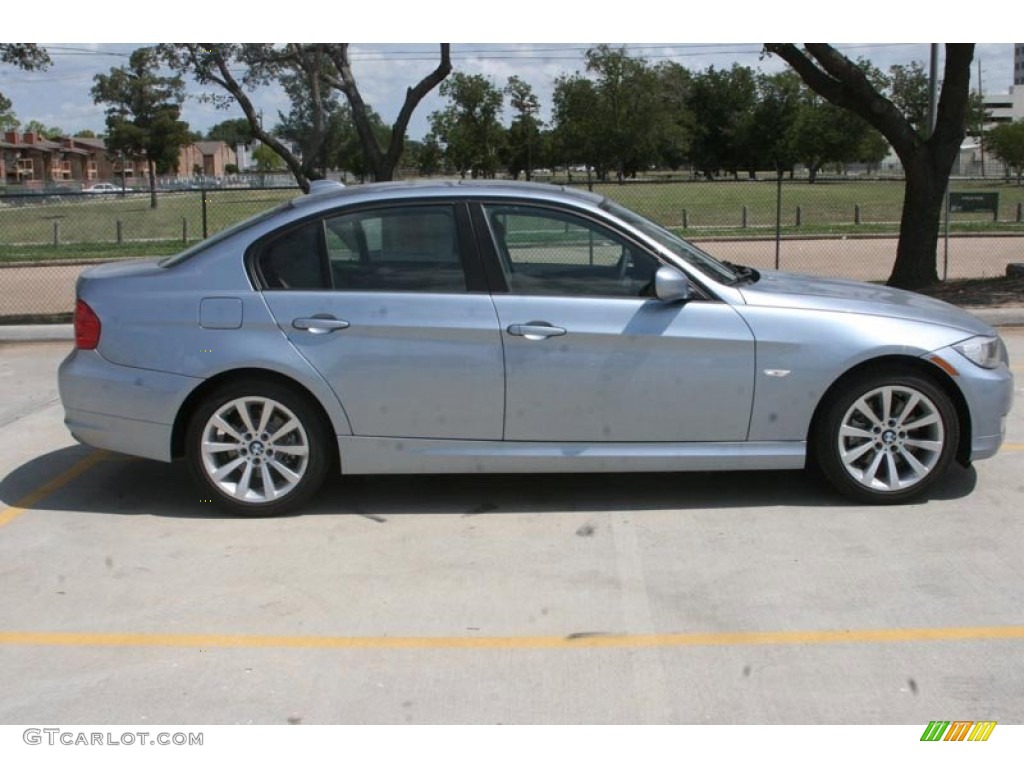 2011 3 Series 328i Sedan - Blue Water Metallic / Saddle Brown Dakota Leather photo #2