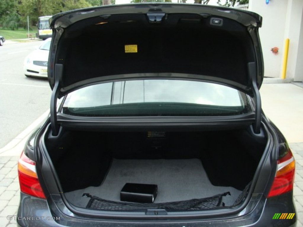 2011 Lexus LS 460 AWD Trunk Photo #52297067