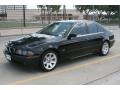 Jet Black - 5 Series 525i Sedan Photo No. 11