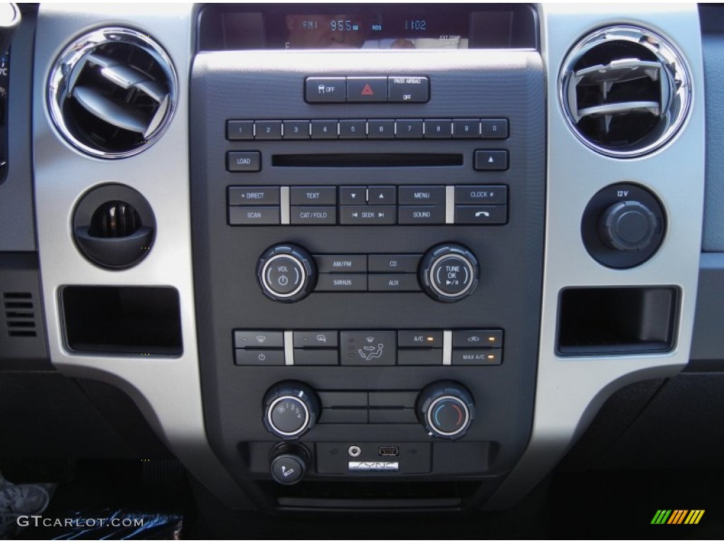 2011 Ford F150 XLT SuperCab Controls Photo #52299266