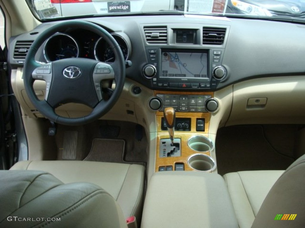 2008 Highlander Hybrid Limited 4WD - Cypress Green Pearl / Sand Beige photo #9