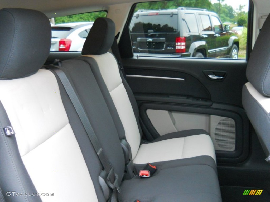 Dark Slate Gray/Light Graystone Interior 2009 Dodge Journey SXT Photo #52302191