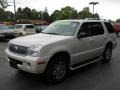 Oxford White 2004 Mercury Mountaineer V8 Premier AWD