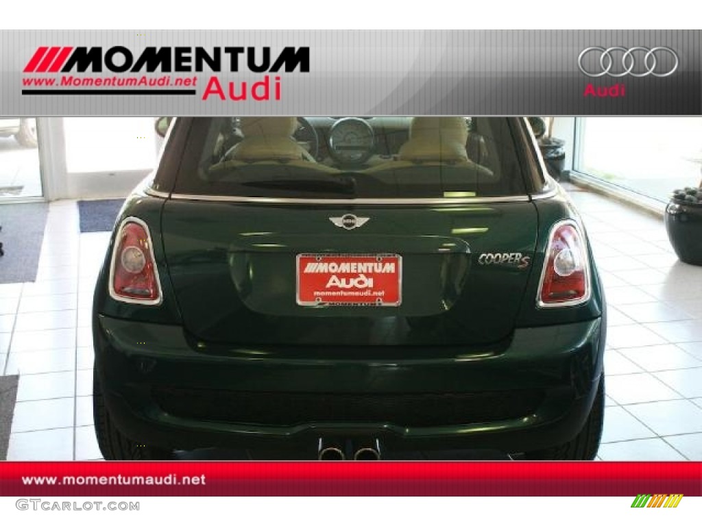 2010 Cooper S Hardtop - British Racing Green Metallic / Gravity Tuscan Beige Leather photo #9