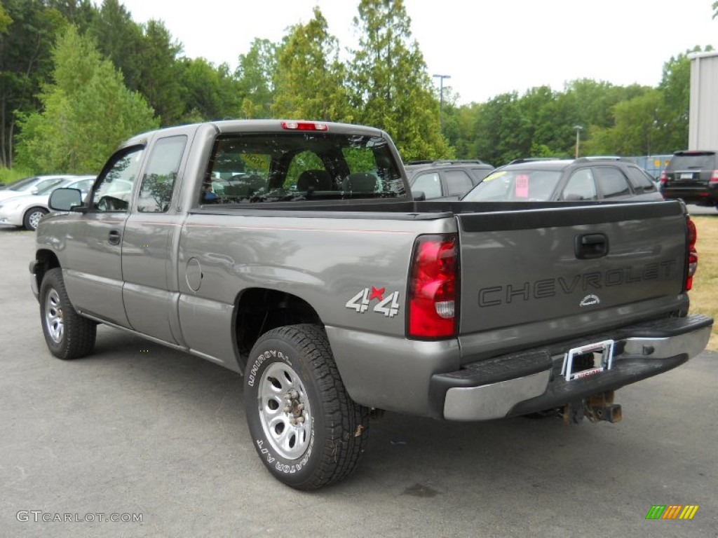 2006 Silverado 1500 LS Extended Cab 4x4 - Graystone Metallic / Dark Charcoal photo #14