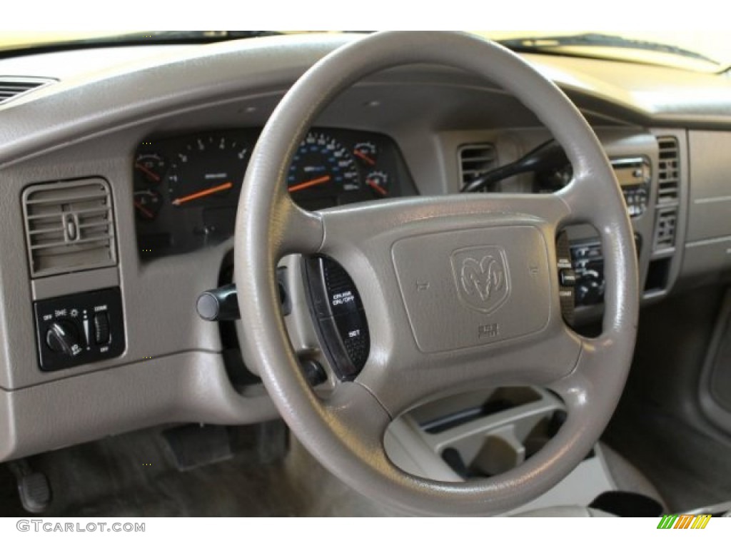 2002 Durango SLT 4x4 - Dark Garnet Red Pearl / Sandstone photo #6